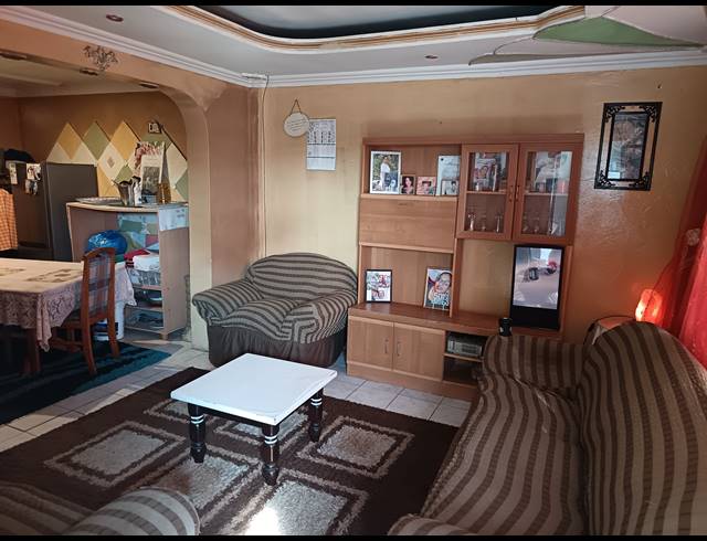 2 BEDROOM DETACHED FOR SALE IN BETHELSDORP